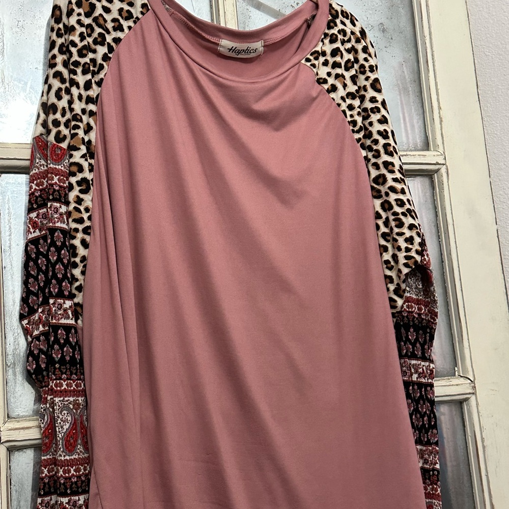 Pink Graphic 3/4 Sleeve Relaxed T-Shirt